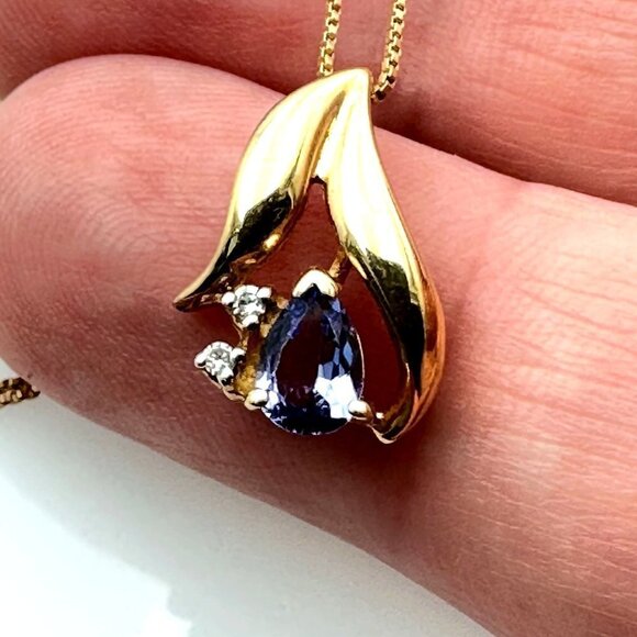10K Gold Womens Necklace Purple Tanzanite Diamond Pendant Yellow Gold Gift Idea - Picture 2 of 8